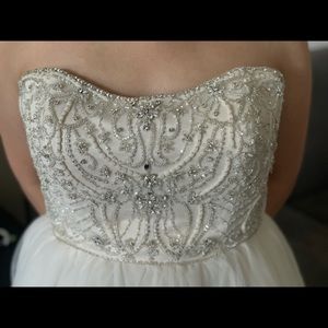 Brand new wedding dress